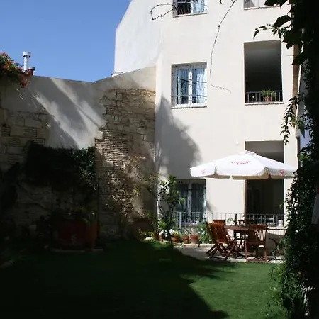 Chancilleria Hotel